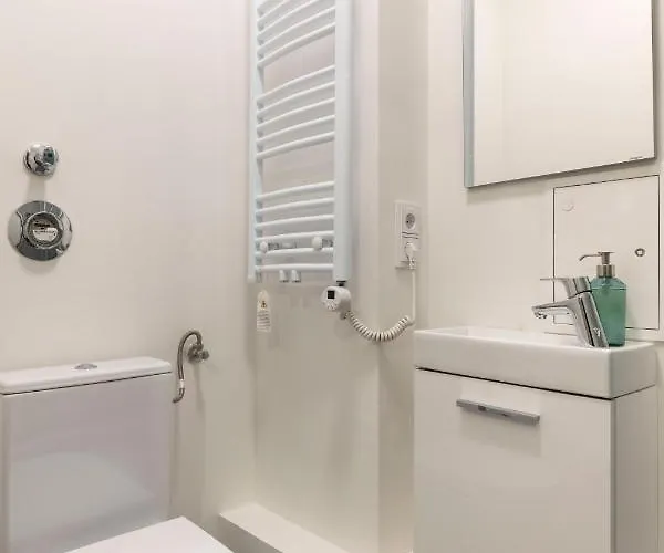 Apartament In Heart Of *