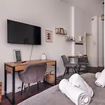 Διαμέρισμα In Heart Of *